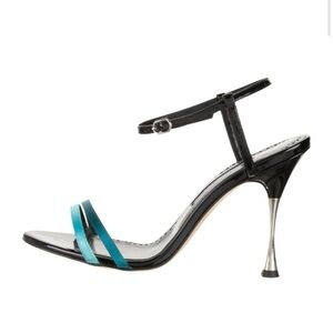 Manolo Blahnik Mairena Heels